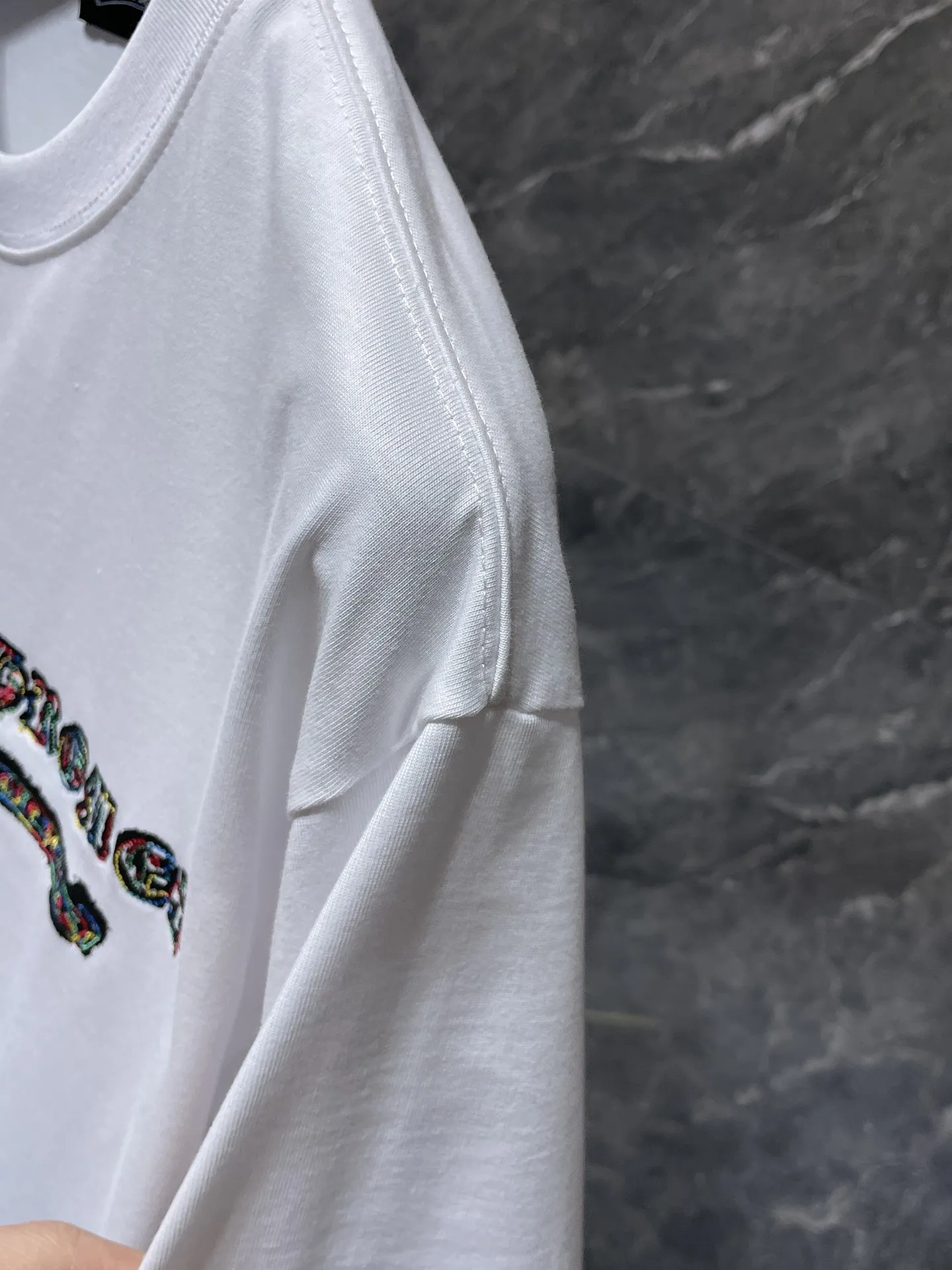P150 new Chrome Hearts 25ss high version for summer! High-weight, environmentally friendly and high-quality top-quality fabric 275g~270g Crow overlapping color cross Sanskrit embroidered short sleeves. Counter synchronization. 1:1 replica version. Recommended colors: white, black